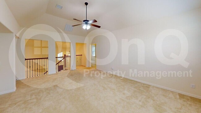 Building Photo - 846 Veneto Dr