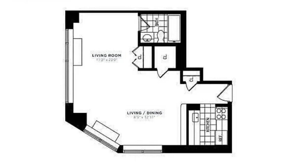 Building Photo - 245 E 44th St