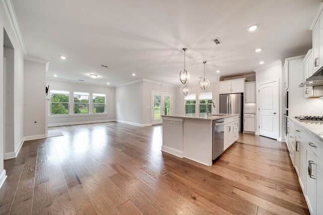 Building Photo - 1681 Boardwalk Pl