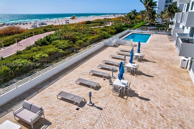 Building Photo - 345 Ocean 607