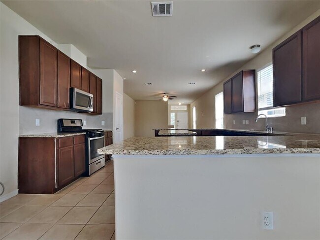 Building Photo - 24819 Alberti Sonata Dr