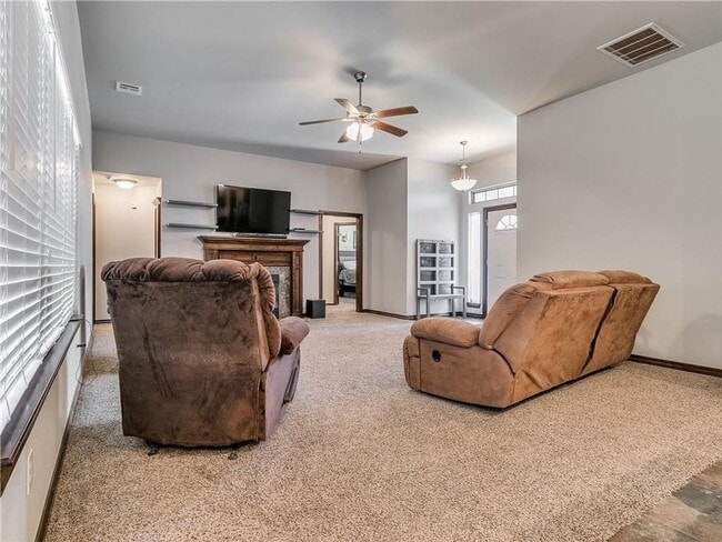 Building Photo - Welcome to this amazing home situated on a...