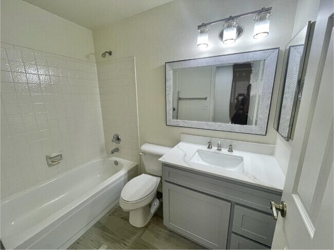 Building Photo - 3860 E Acoma Dr