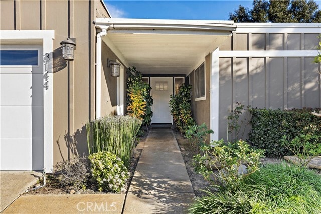 Building Photo - 3144 Bonn Dr