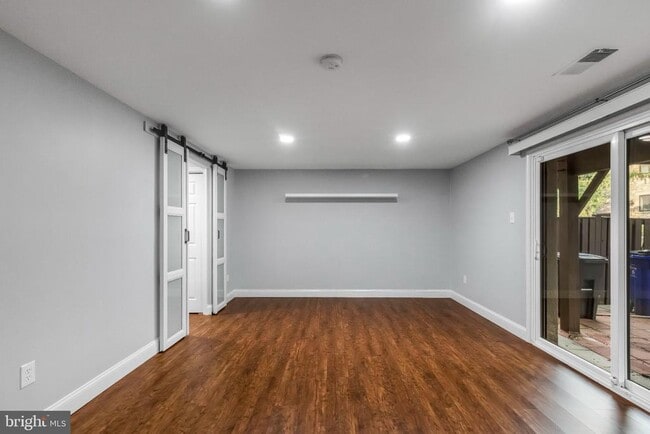 Building Photo - 7193 Talisman Ln