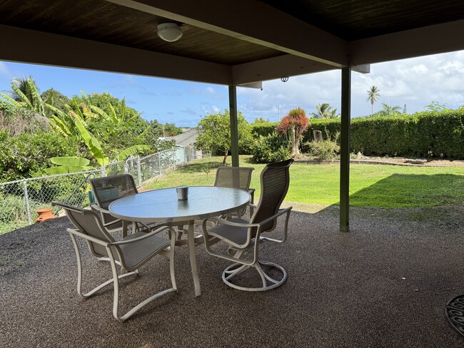 Building Photo - 46-305-305 Hoauna St