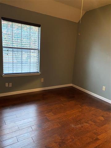 Building Photo - 1924 Sunset Path