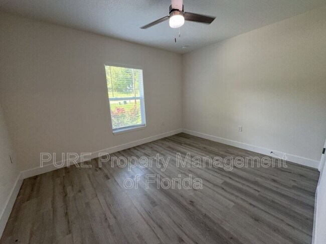 Building Photo - 11165 NW 7th St