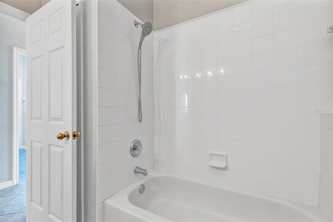 Building Photo - 1816 Cherry Ridge Dr