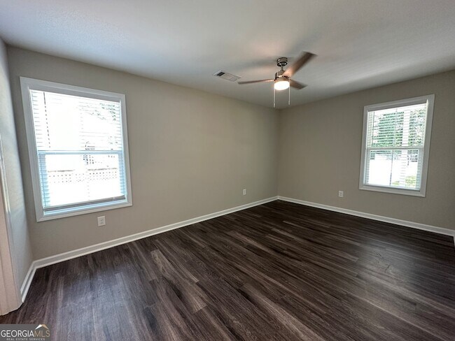 Building Photo - 24 Mill Stream Ct