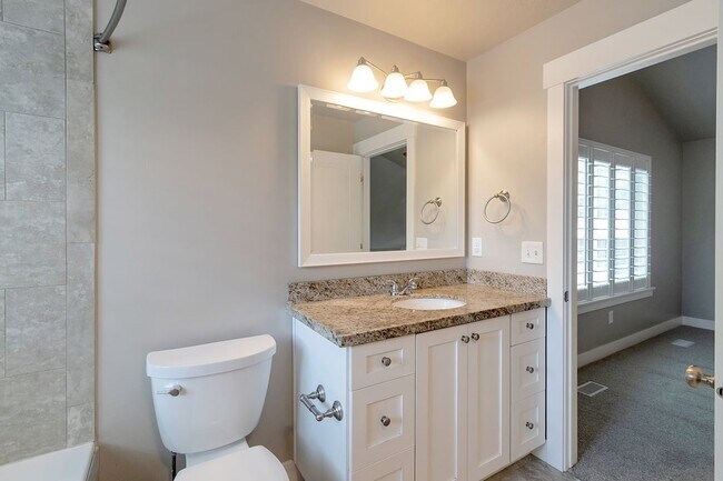 Building Photo - Available Now | American Fork, UT | 5 Bed | 3 Full Bath | Single-Family Home