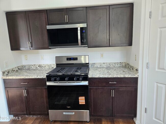 Building Photo - 4321 W Judson Dr