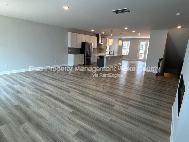 Building Photo - 1235 Shaw View Aly
