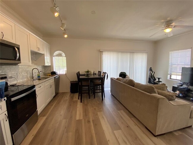 Building Photo - 20 SW 6th St