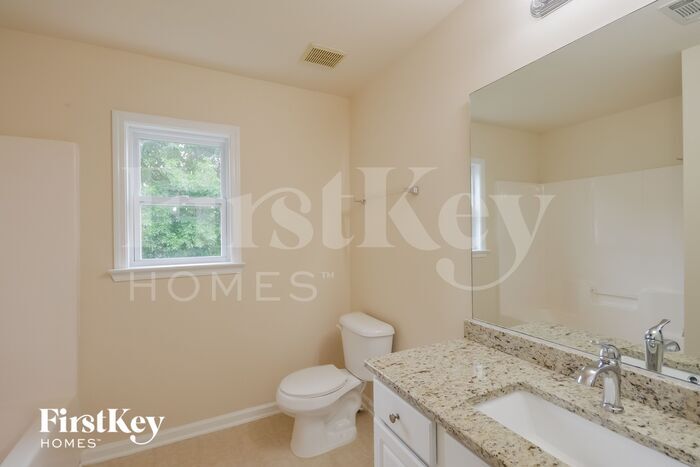 Building Photo - 30 Wellstone Pl