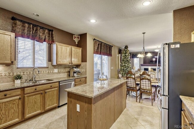 Building Photo - 21032 E Greenwood Pl