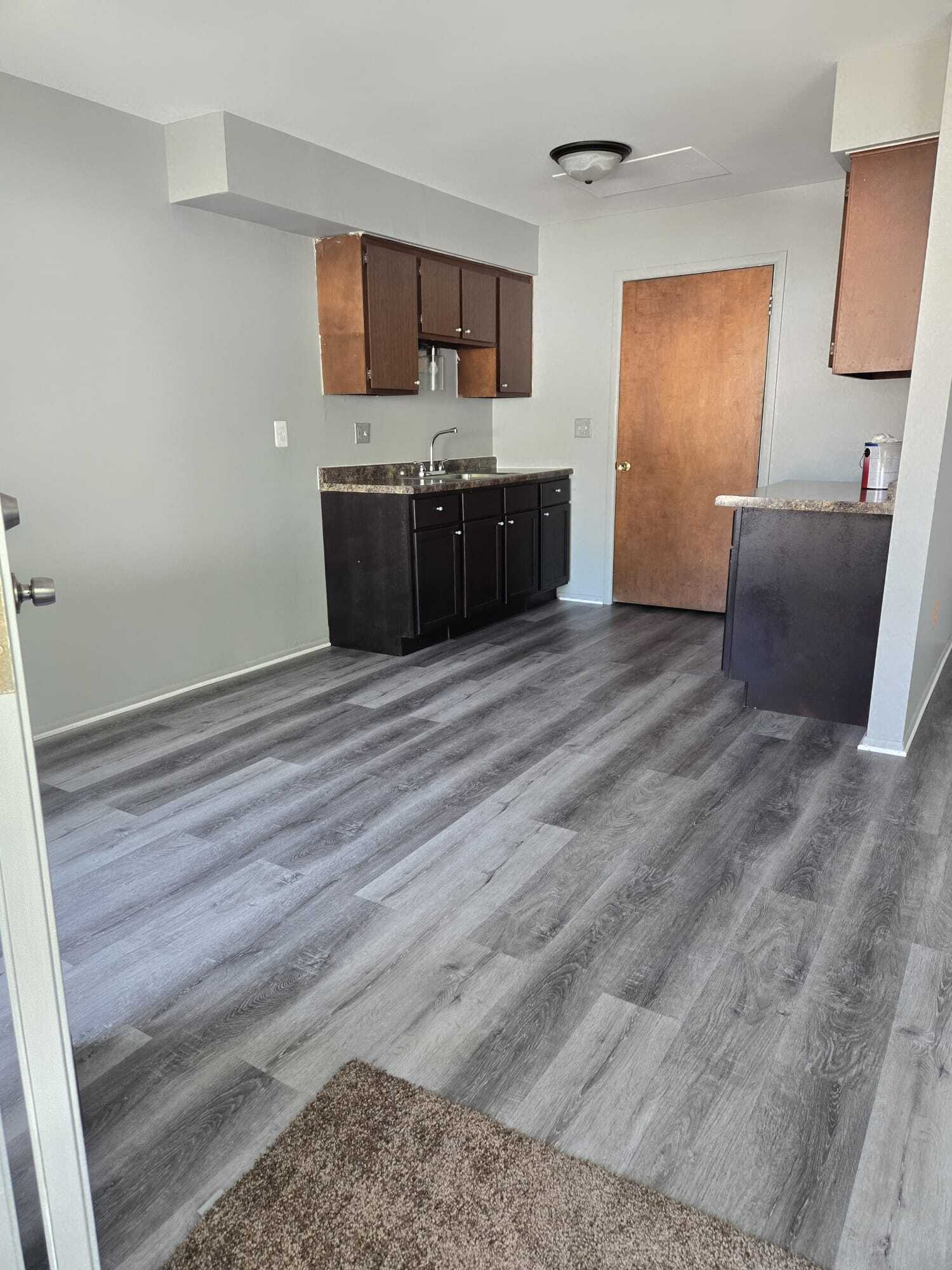 Kitchen - 11646 San Jose