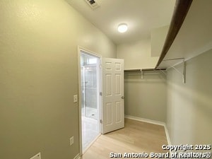 Building Photo - 142 Landing Ln