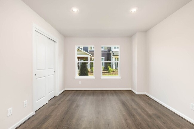 Building Photo - 19340 NE 69th Cir