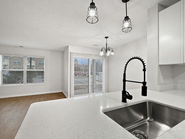 Building Photo - 4153 Bell Rd