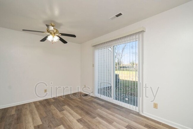 Building Photo - 2716 Peach St