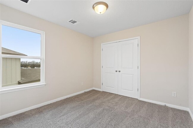 Building Photo - 100 Babblebrook Way