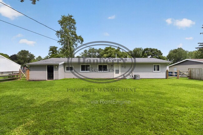 Building Photo - 6051 Graystone Dr
