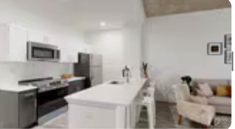 Building Photo - 10 Commerce Ct