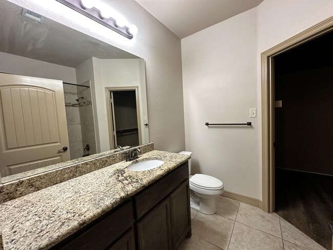 Building Photo - 6921 Jack Finney Blvd