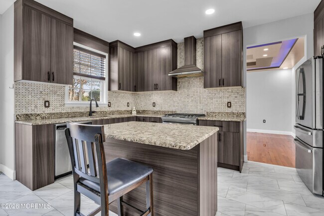 Building Photo - 4 Reuben Ct