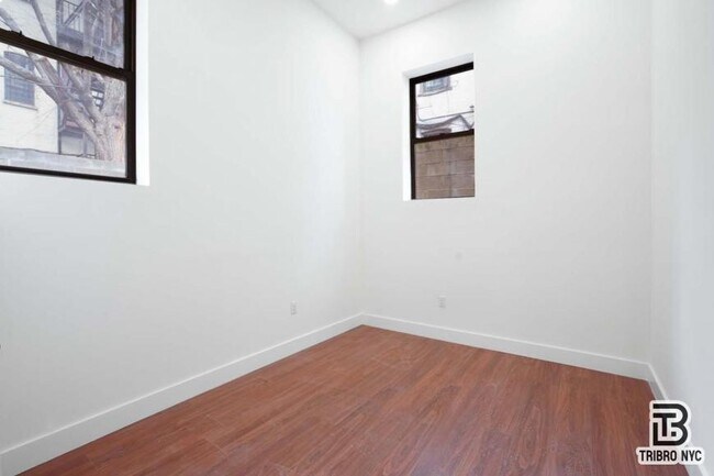 Building Photo - 2 bedroom in BROOKLYN NY 11211