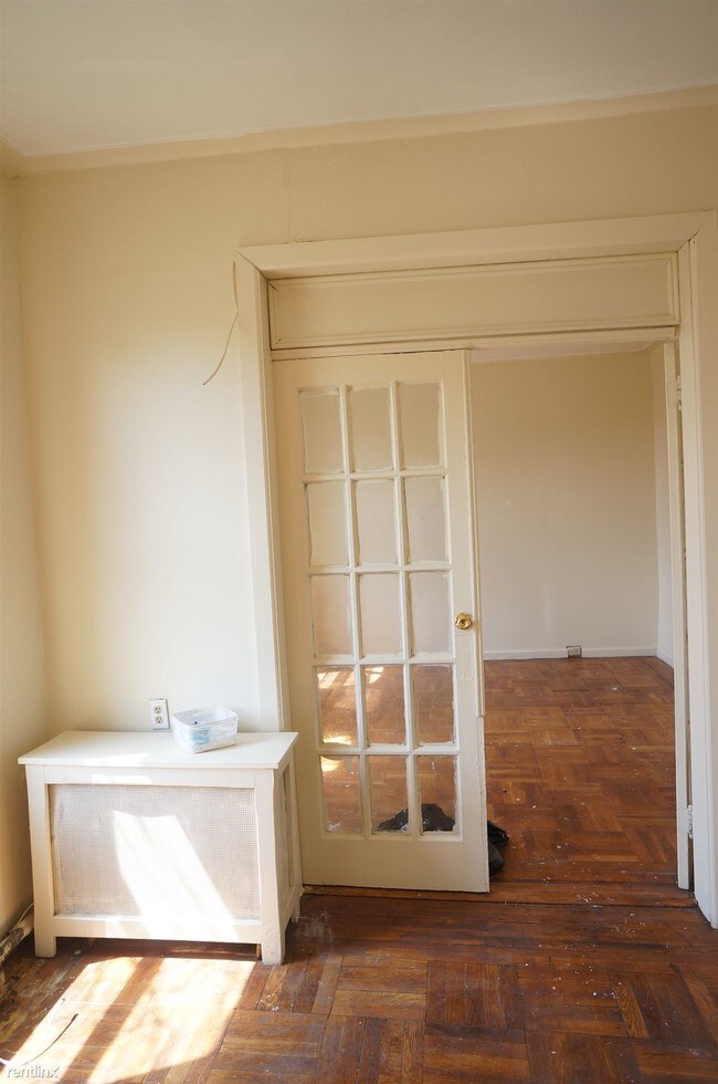 Building Photo - 2744 Bedford Ave