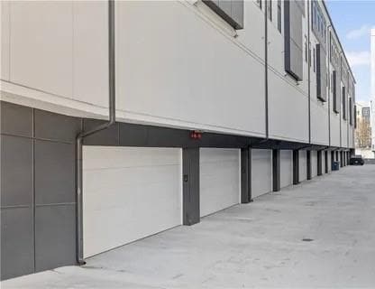 Building Photo - 223 16th St NW