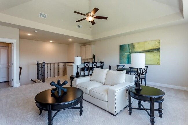 Building Photo - 2064 Bluestem Dr