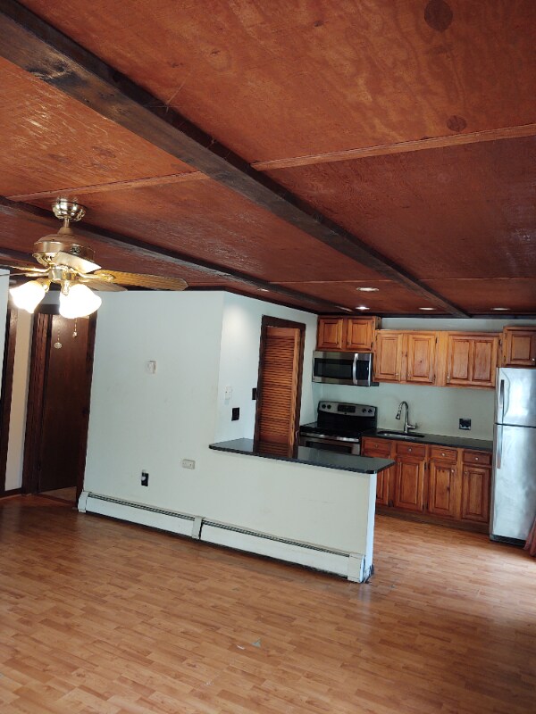 Building Photo - 206 Sellersville Dr