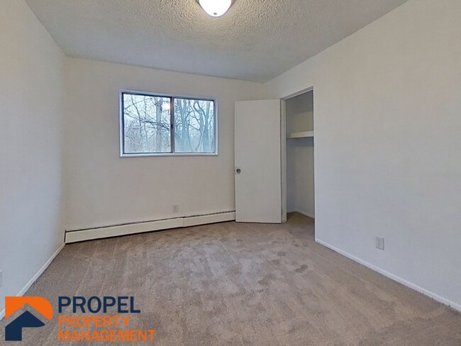 Building Photo - 5654 Howe Rd