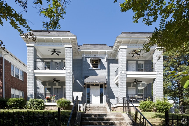 Primary Photo - 500 Parkway Dr NE