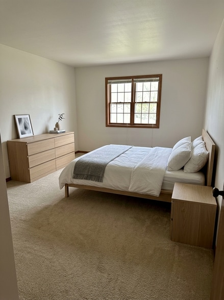 1 of 3 additional bedrooms - W3132 Glenbrooke Ct