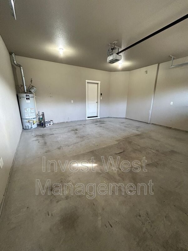 Building Photo - 510 N Horns Corner Dr