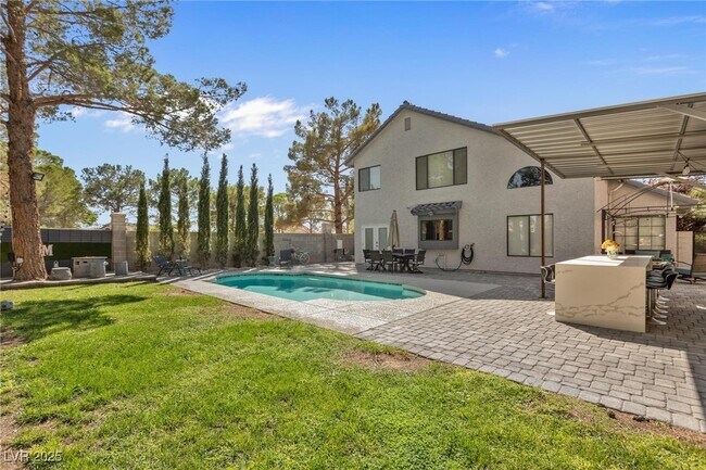 Building Photo - 2932 Whalers Cove Cir
