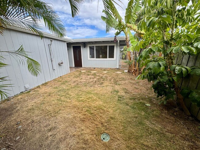 Building Photo - Rarely available 4 bed, 3 bath w/ a pool i...