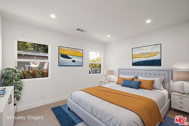 Building Photo - 609 Sunset Ave