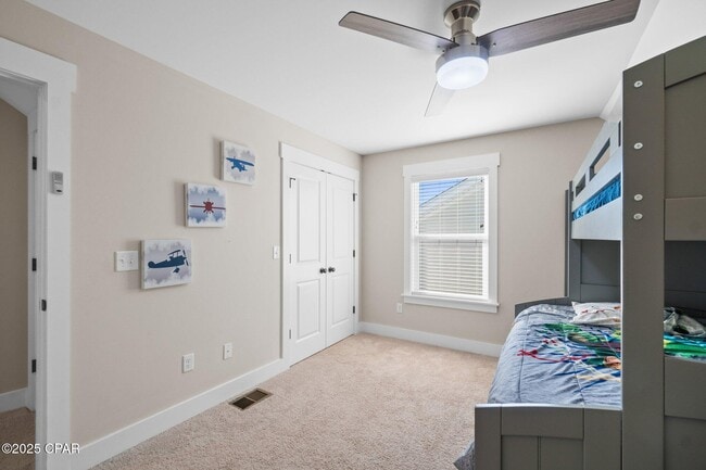 Building Photo - 2121 Sedges Ave