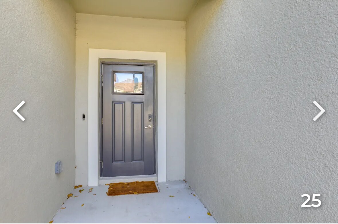 Building Photo - 2579 Sunray Venus Way