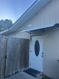 Building Photo - 4617 Navarre Ave