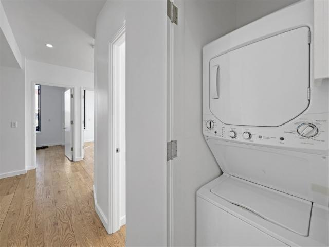 Building Photo - 3 bedroom in Brooklyn NY 11226