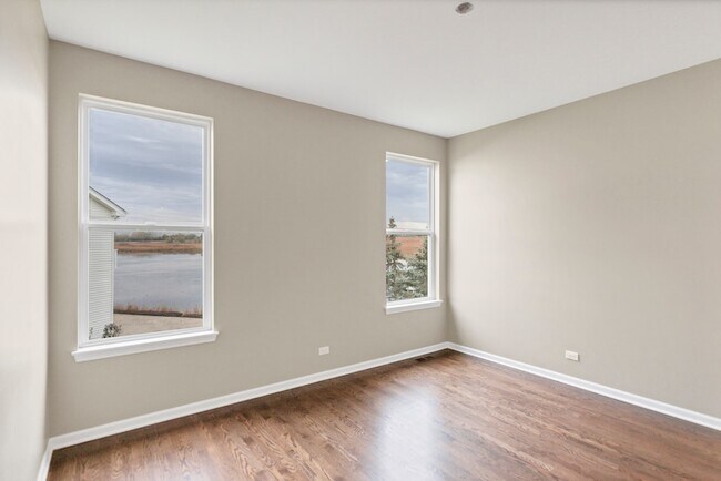 Building Photo - 2660 Harnish Dr