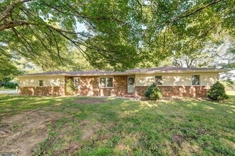 Building Photo - 972 N Boston Ln