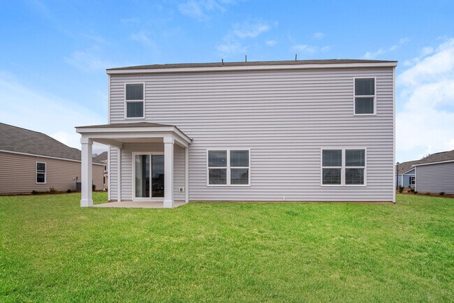 Building Photo - Inviting 5-Bedroom in Conway