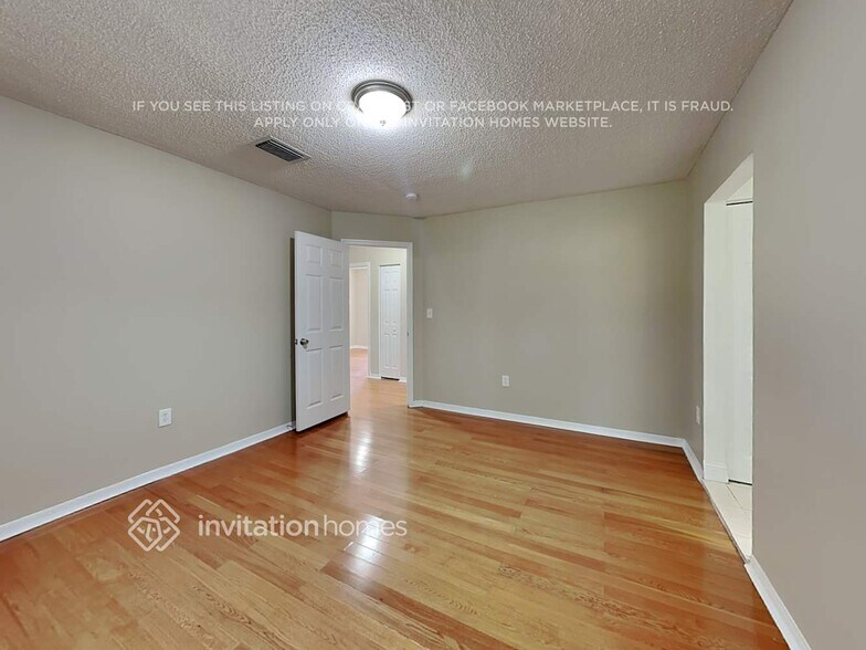 Building Photo - 16601 SW 96th Terrace